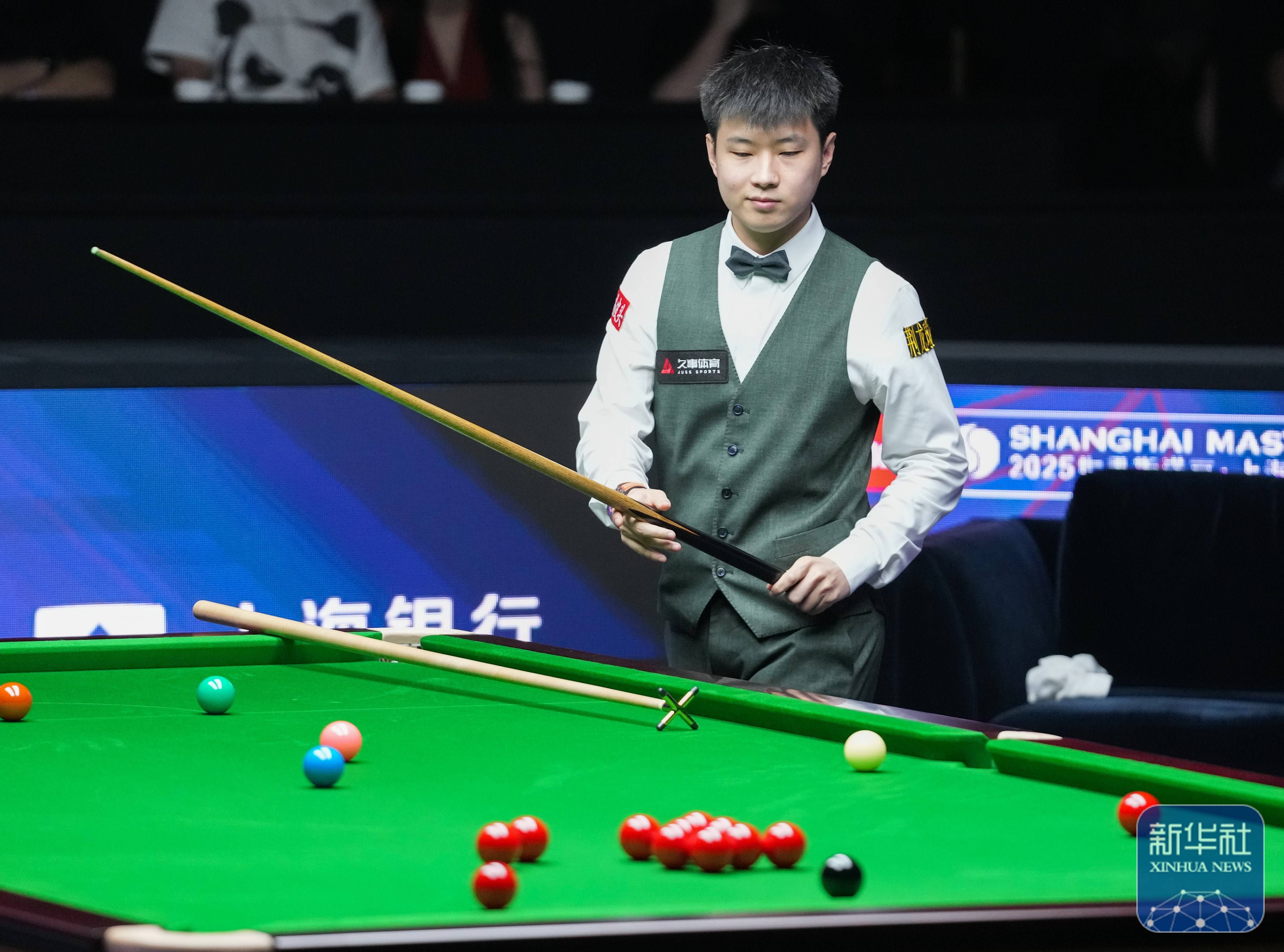 明年二月不 明年二月不