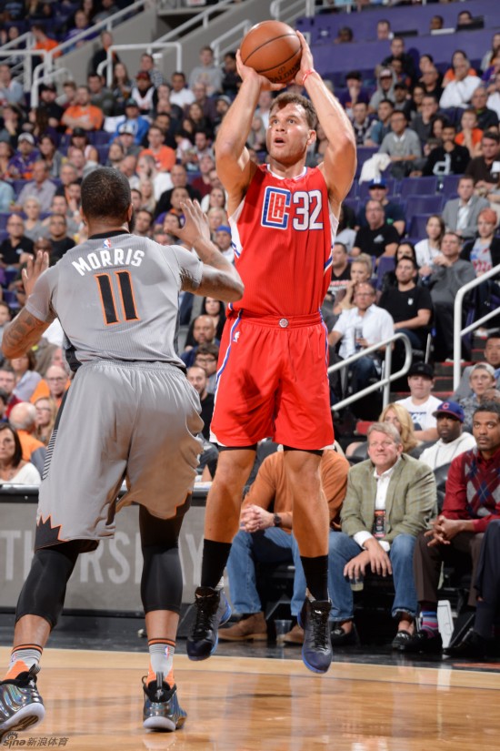 献了助攻 献了助攻