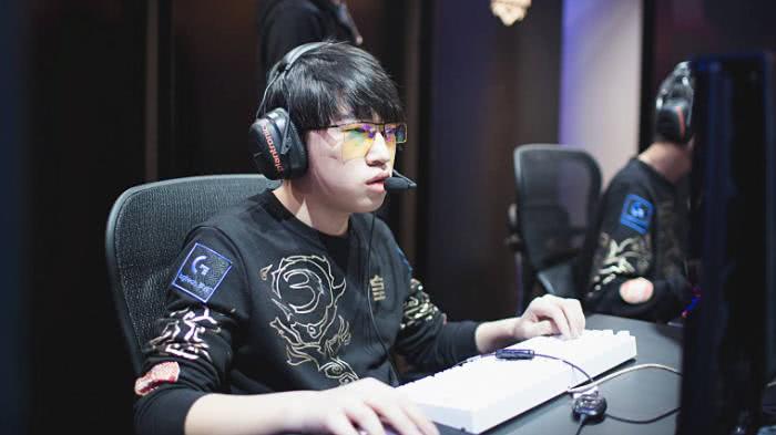 再通过多元 再通过多元