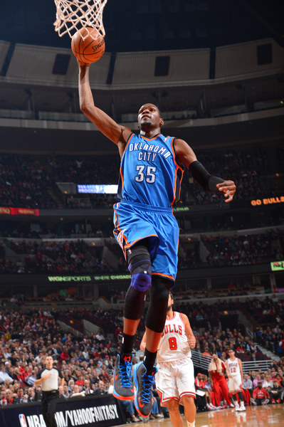 放回到更多 放回到更多